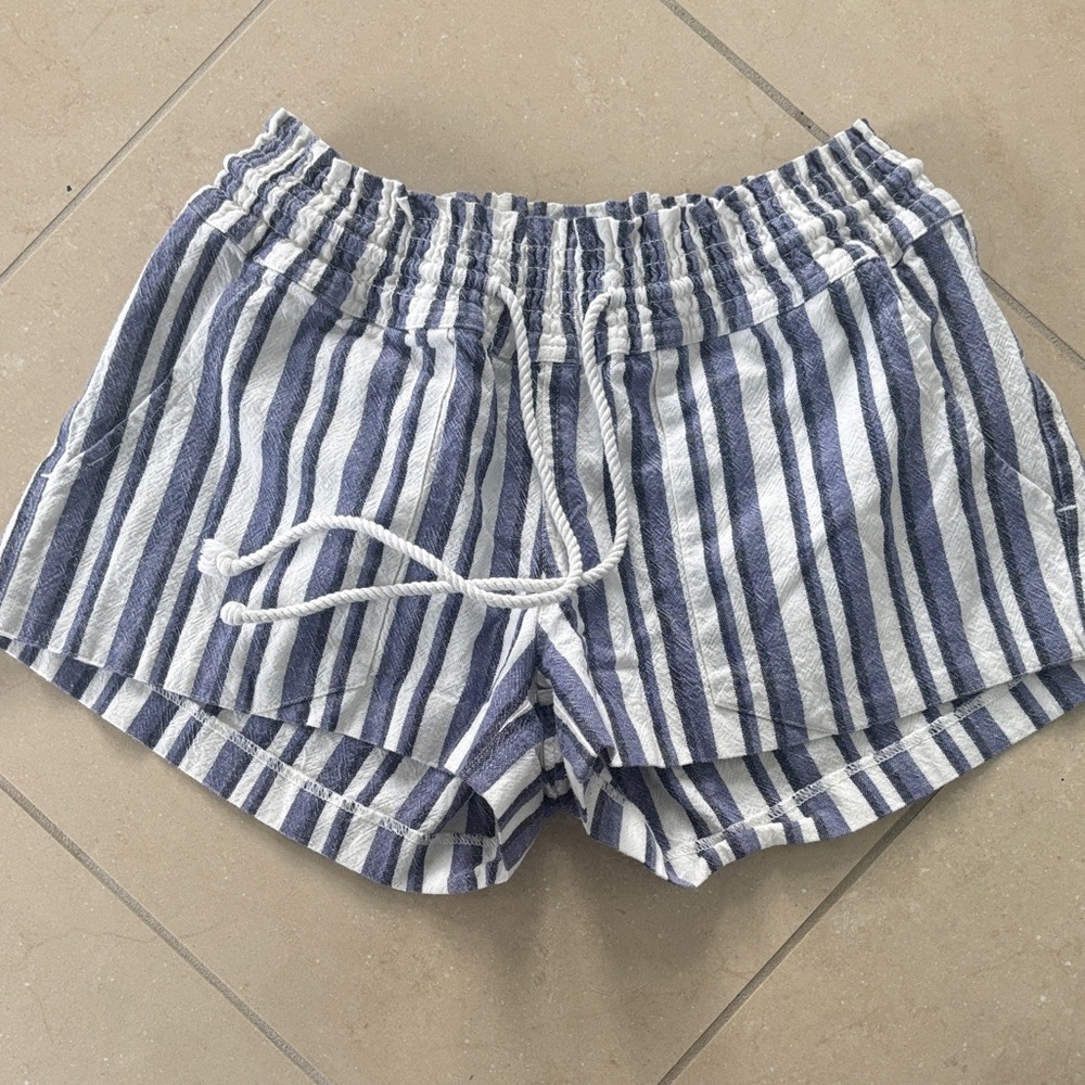 Youth girls Roxy shorts
